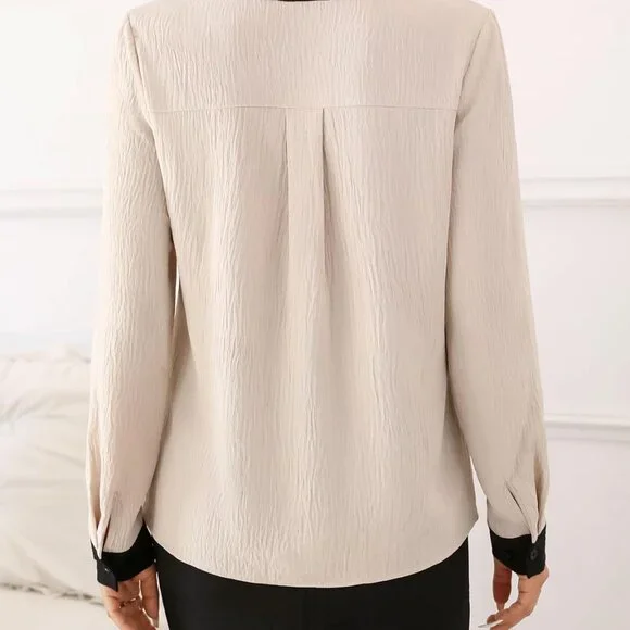 Lightweight Long Sleeve V-Neck Blouse - Medium Apricot Color Block Style - Picture 4 of 6
